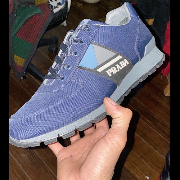 Prada shoes - Picture 1 of 1